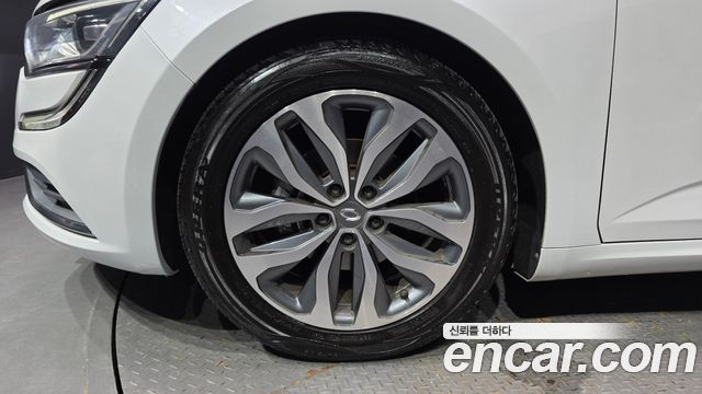 Renault Korea SM6 2.0 GDe LE 2016 — фото 5