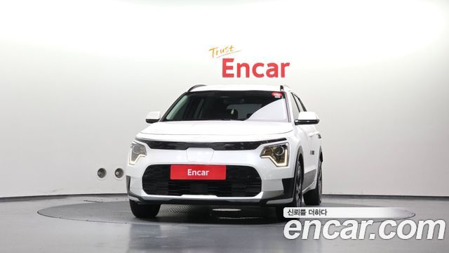 Kia Niro EV Air 2023 — фото 3