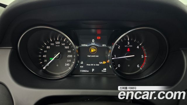 Land Rover Discovery Sport 2.0 TD4 SE 2017 — фото 8