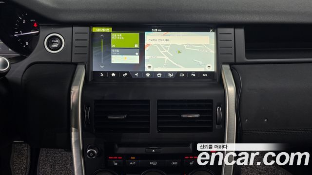 Land Rover Discovery Sport 2.0 TD4 SE 2017 — фото 15