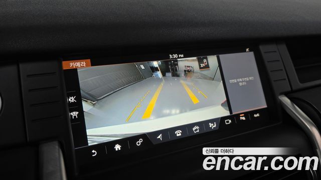 Land Rover Discovery Sport 2.0 TD4 SE 2017 — фото 16
