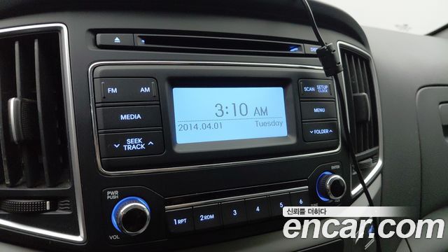 Hyundai Grand Starex Van 3-Seater Smart 2021 — фото 20
