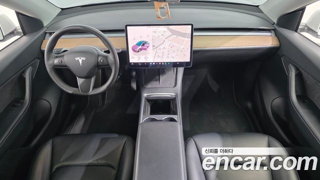 Tesla Model Y Long Range AWD 2022 — фото 7