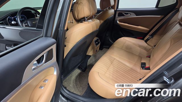Genesis G70 Gasoline 2.5T 4WD 2024 — фото 16
