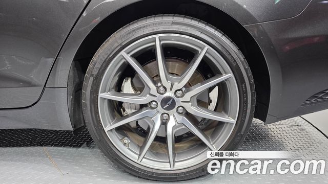 Genesis G70 Gasoline 2.5T 4WD 2024 — фото 27