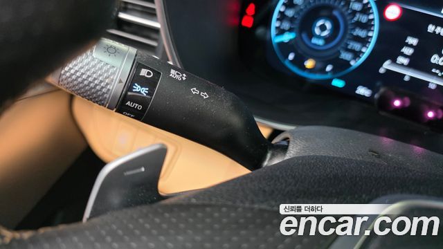 Genesis G70 Gasoline 2.5T 4WD 2024 — фото 35