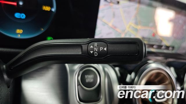 Mercedes-Benz EQB (X243) EQB300 4MATIC 2023 — фото 9