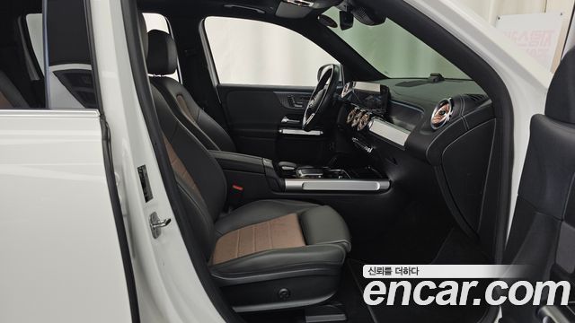 Mercedes-Benz EQB (X243) EQB300 4MATIC 2023 — фото 11
