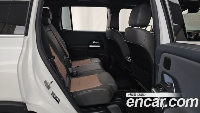 Mercedes-Benz EQB (X243) EQB300 4MATIC 2023 — фото 12