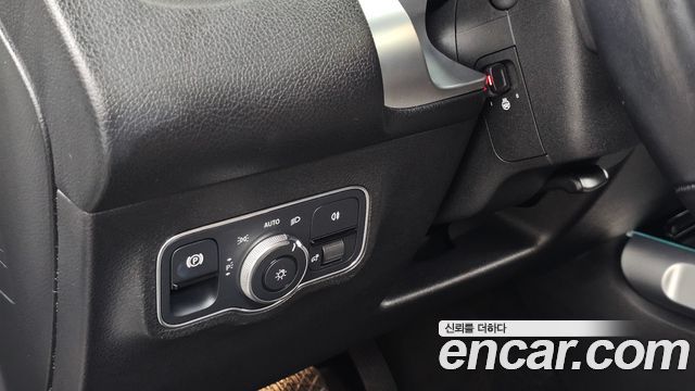 Mercedes-Benz EQB (X243) EQB300 4MATIC 2023 — фото 18