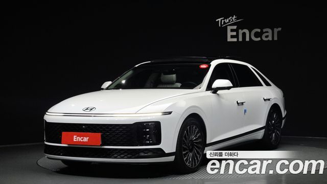 Hyundai Grandeur Hybrid (GN7) Calligraphy 2025 — фото 1