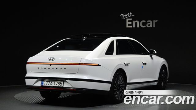 Hyundai Grandeur Hybrid (GN7) Calligraphy 2025 — фото 2