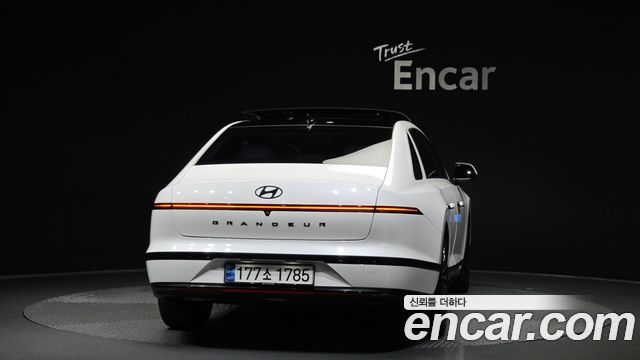 Hyundai Grandeur Hybrid (GN7) Calligraphy 2025 — фото 4