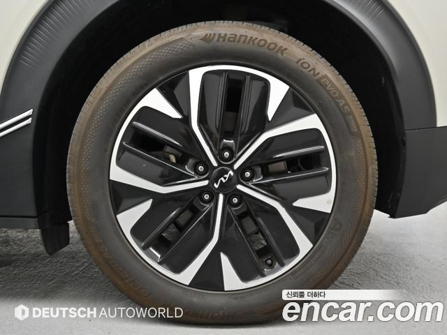Kia EV6 Long Range Air 2022 — фото 5