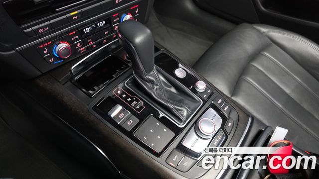 Audi A6 35 TDI Premium C7 2018 — фото 9