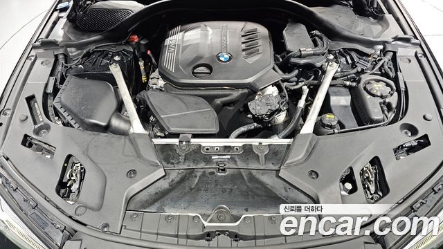 BMW 5 Series (G30) 523d Luxury 2023 — фото 6