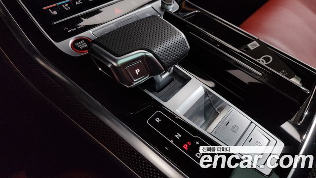 Audi SQ7 (4M) 4.0 TFSI Quattro 2023 — фото 9