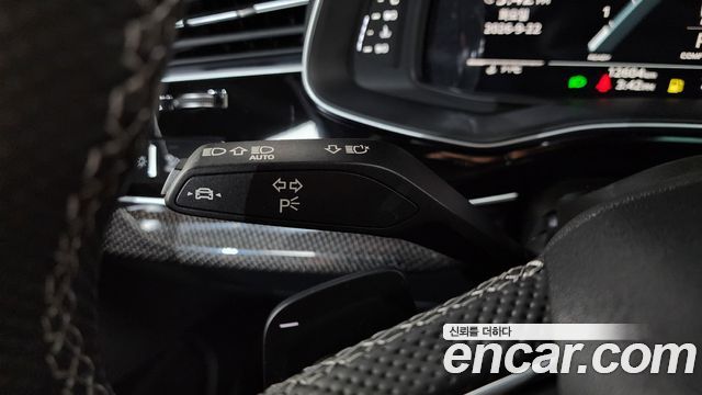 Audi SQ7 (4M) 4.0 TFSI Quattro 2023 — фото 28
