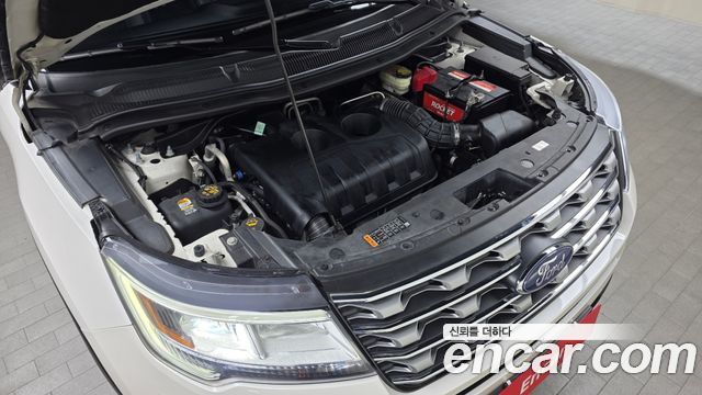 Ford Explorer 2.3 Limited 4WD 5th 2017 — фото 6