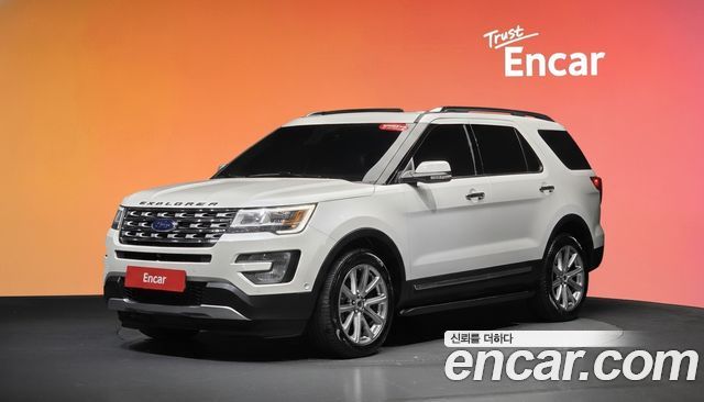 Ford Explorer 2.3 Limited 4WD 5th