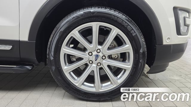 Ford Explorer 2.3 Limited 4WD 5th 2017 — фото 21