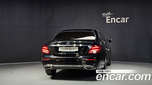 Mercedes-Benz E-Class (W213) E300 Avantgarde 2019 — фото 4