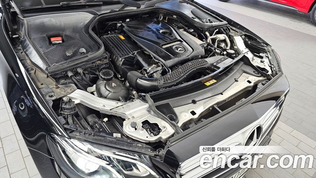 Mercedes-Benz E-Class (W213) E300 Avantgarde 2019 — фото 6