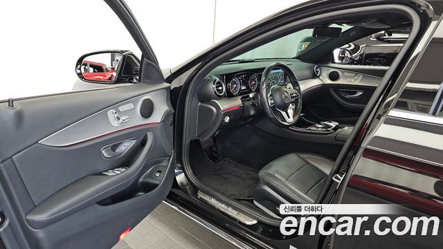 Mercedes-Benz E-Class (W213) E300 Avantgarde 2019 — фото 10