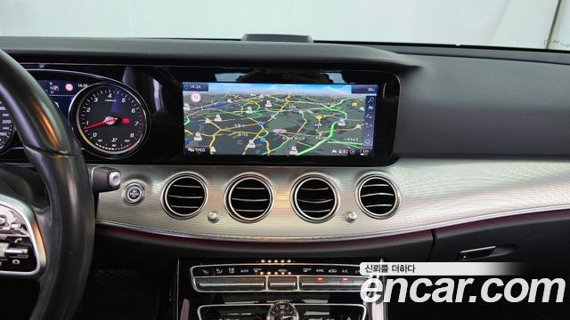 Mercedes-Benz E-Class (W213) E300 Avantgarde 2019 — фото 14