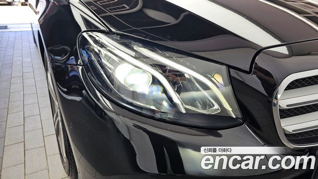 Mercedes-Benz E-Class (W213) E300 Avantgarde 2019 — фото 22