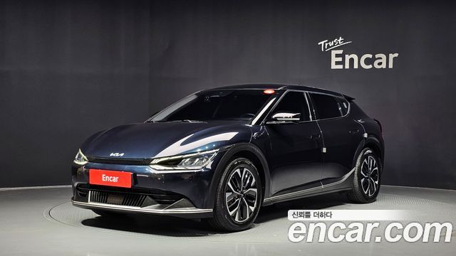 Kia EV6 Standard 4WD Air 2022 — фото 1