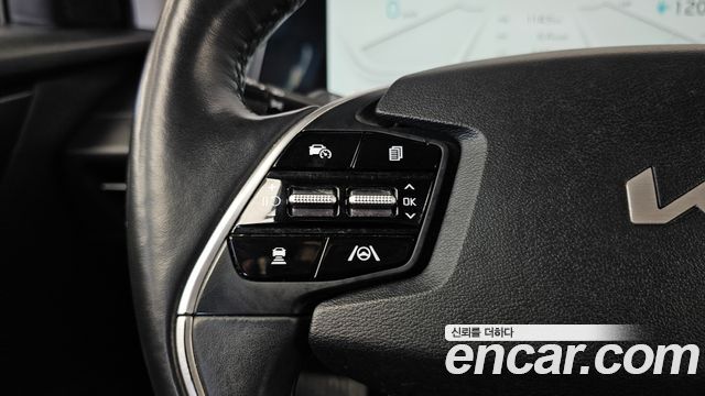 Kia EV6 Standard 4WD Air 2022 — фото 32