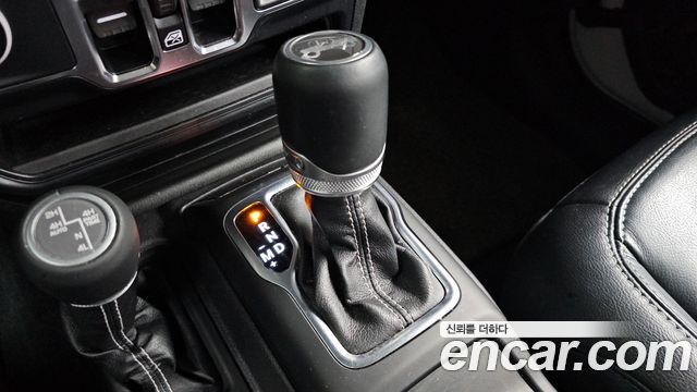 Jeep Wrangler (JL) 2.0 Overland 4Door 2019 — фото 9