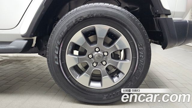 Jeep Wrangler (JL) 2.0 Overland 4Door 2019 — фото 21