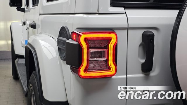 Jeep Wrangler (JL) 2.0 Overland 4Door 2019 — фото 23
