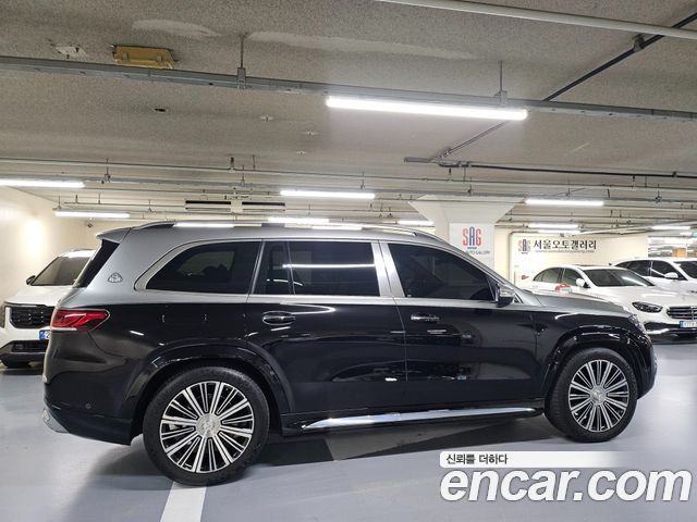 Mercedes-Benz GLS-Class (X167) Maybach GLS600 4MATIC 2023 — фото 6