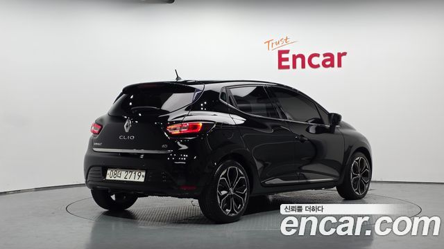 Renault Korea Clio Intens 2018 — фото 2