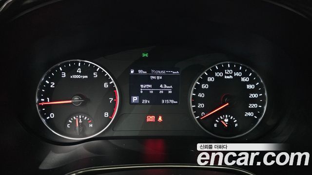Kia Seltos Gasoline 1.6 Turbo 2WD Signature 2022 — фото 8