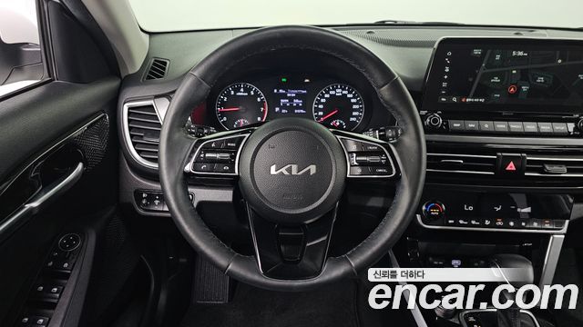 Kia Seltos Gasoline 1.6 Turbo 2WD Signature 2022 — фото 13