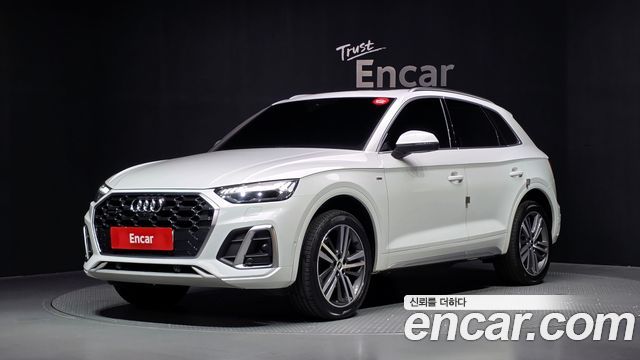 Audi Q5 (FY) 45 TFSI Quattro Premium 2021 — фото 1