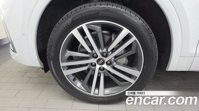 Audi Q5 (FY) 45 TFSI Quattro Premium 2021 — фото 5