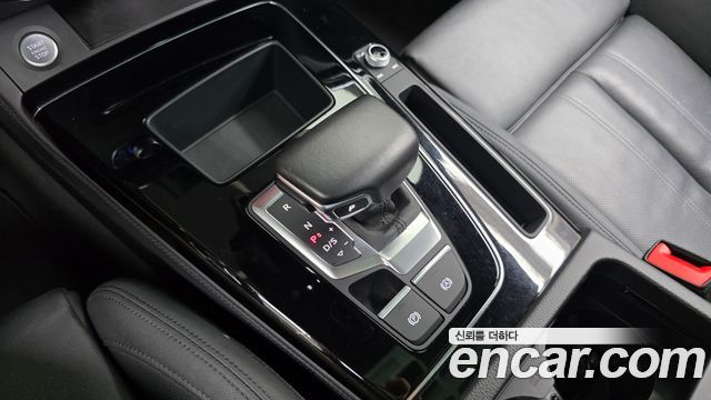 Audi Q5 (FY) 45 TFSI Quattro Premium 2021 — фото 9