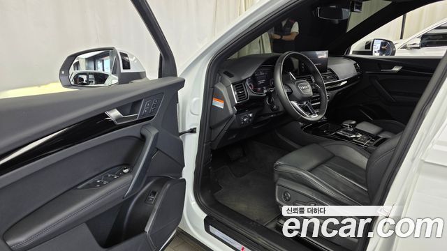 Audi Q5 (FY) 45 TFSI Quattro Premium 2021 — фото 10