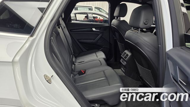 Audi Q5 (FY) 45 TFSI Quattro Premium 2021 — фото 15