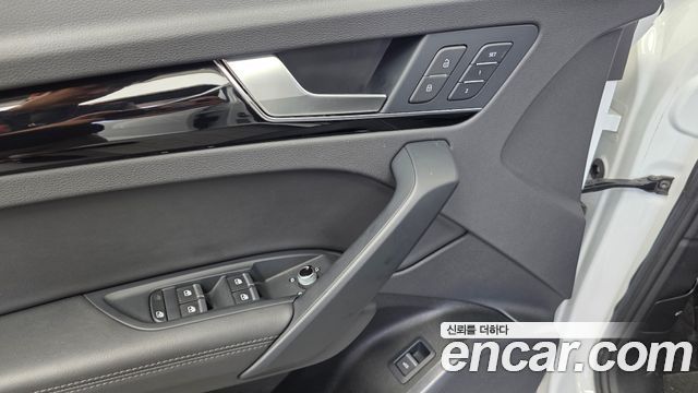 Audi Q5 (FY) 45 TFSI Quattro Premium 2021 — фото 36