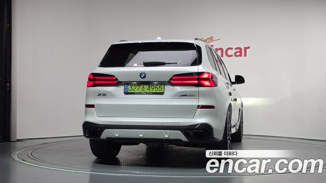 BMW X5 (G05) xDrive 50e M Sport 2024 — фото 4