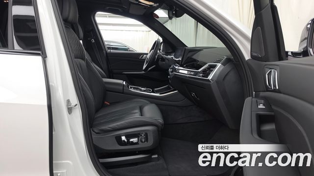 BMW X5 (G05) xDrive 50e M Sport 2024 — фото 15