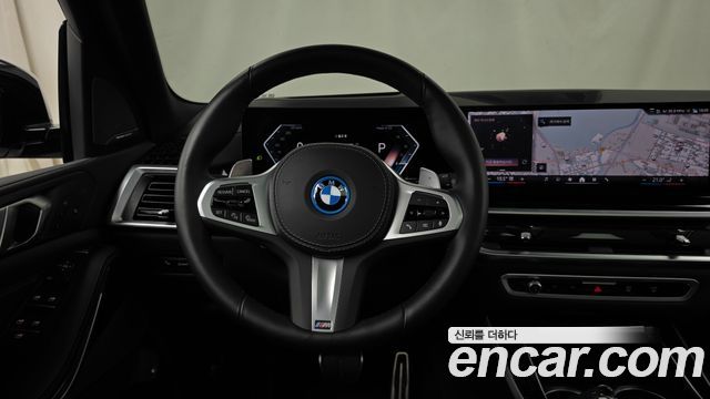 BMW X5 (G05) xDrive 50e M Sport 2024 — фото 17