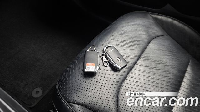 Kia EV6 Standard 4WD Air 2022 — фото 19