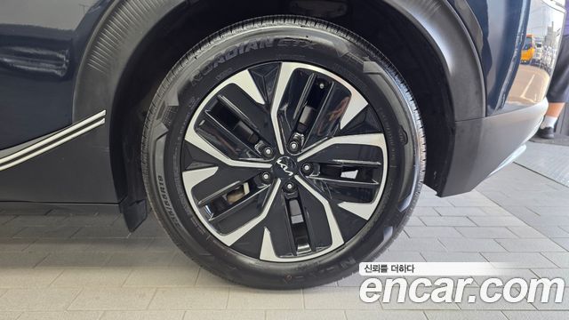 Kia EV6 Standard 4WD Air 2022 — фото 21